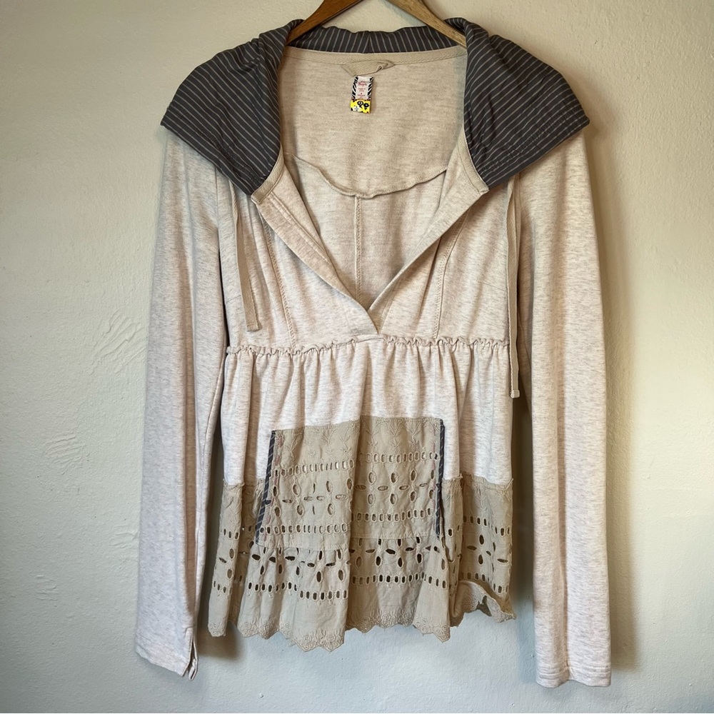 Free People pullover hoodie size Small